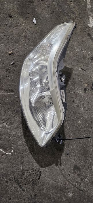 Citroen c4 Lampa Przód Prawa