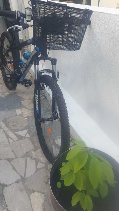 Bicicleta nova nova