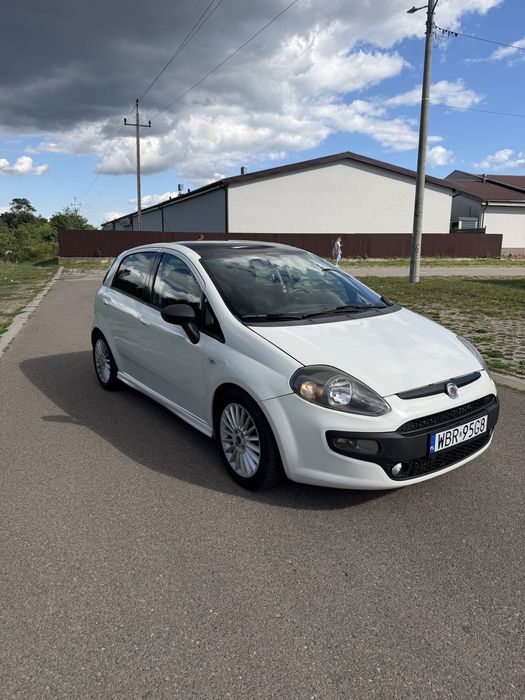 Fiat punto evo 1.4t lpg, 136km polecam