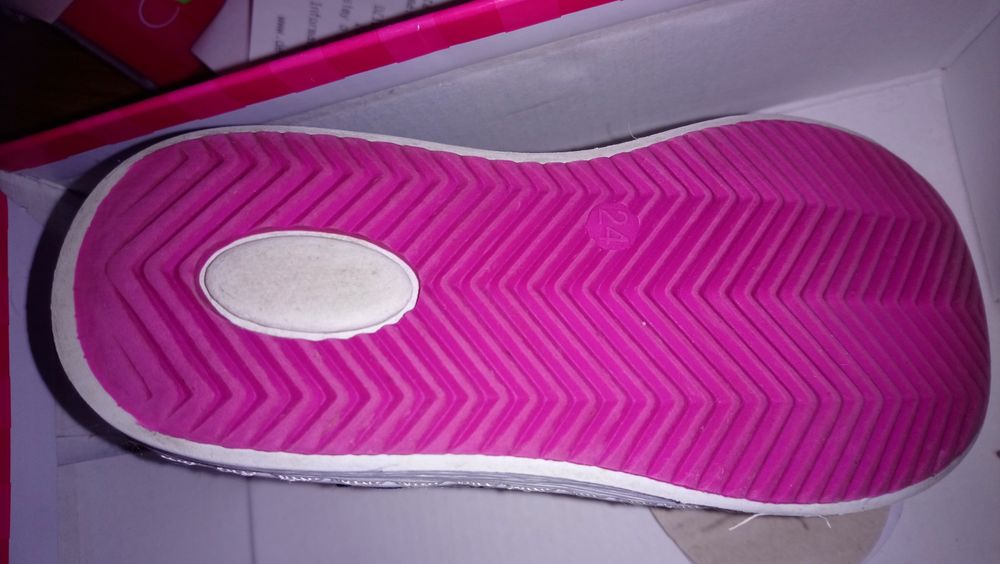 Buty buciki dziewczynka 24