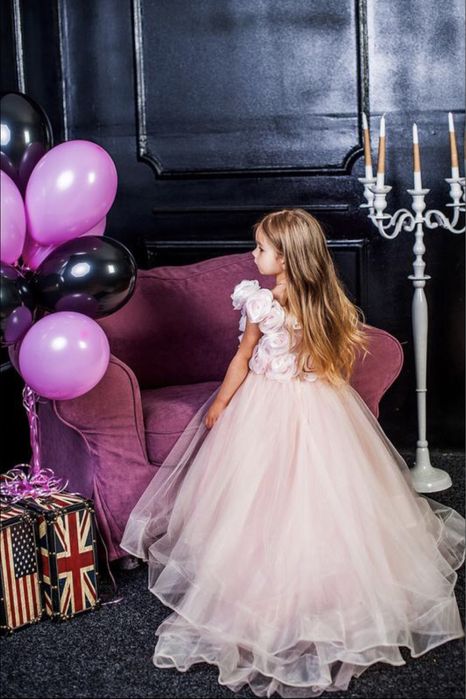 Шикарное выпускное платье сукня на випускний в садочок