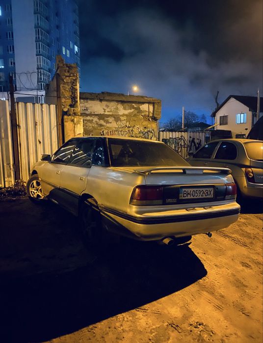 Subaru Legacy 2.2 бензин