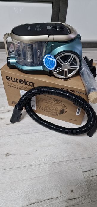 Nowy odkurzacz bezworkowy Eureka