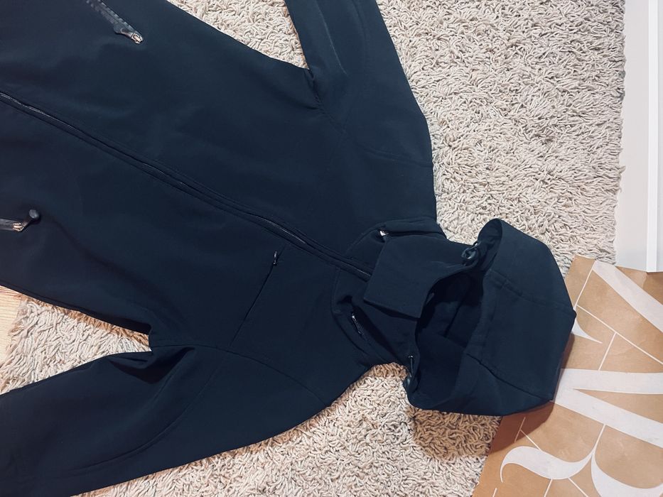 Kurtka damska softshell trekkingowa przeciwwiatrowa okay xs