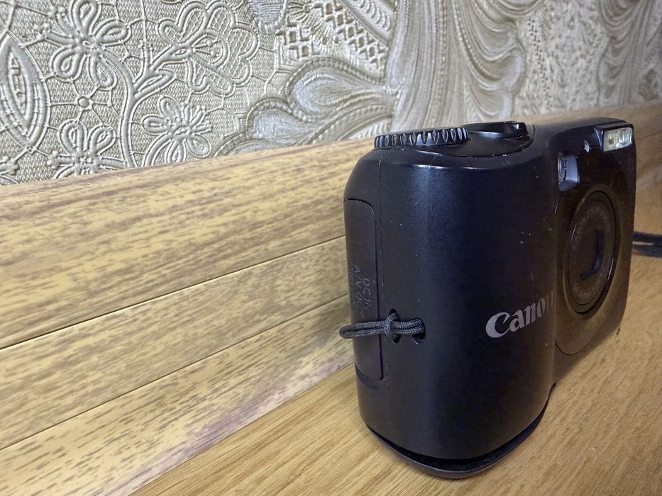 Цифровий фотоапара Canon PowerShot A1200 Black