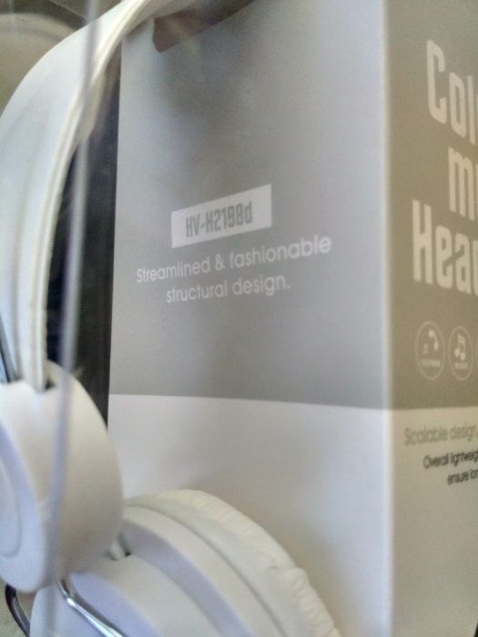 Наушники Havit HV-H2198d С МИКРОФОНОМ Белые