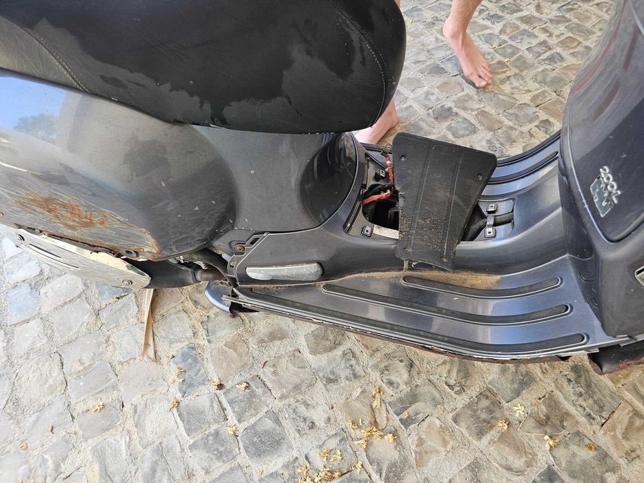 Quem pode reparar a minha Vespa GT200 no Algarve?
