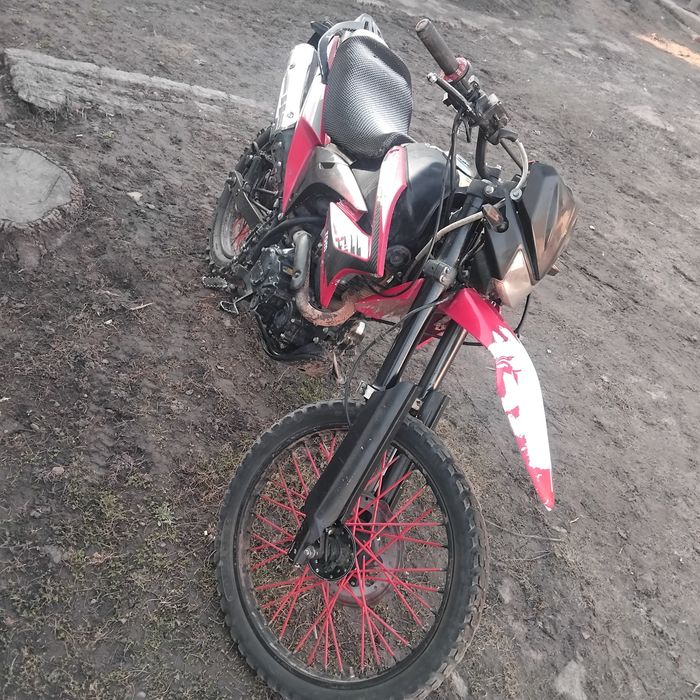 Продам кроса форте