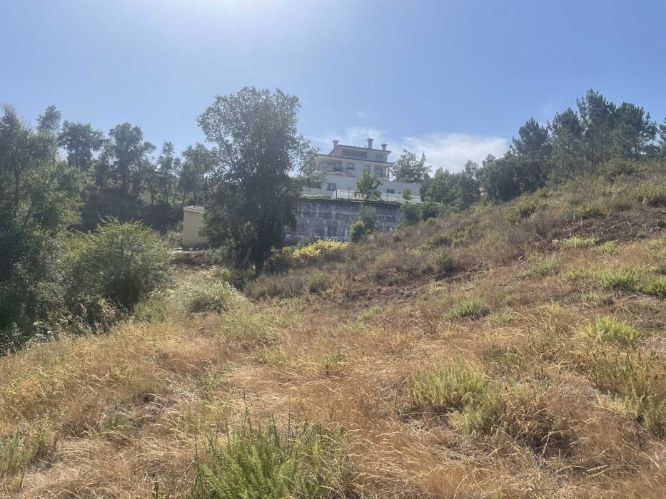 LOTE DE TERRENO - Flor da Rosa - Almalaguês - Coimbra