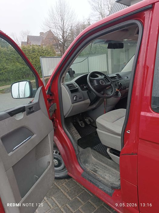 VW Transporter T5 2005 r. 1,9 TDI 9 osobowy