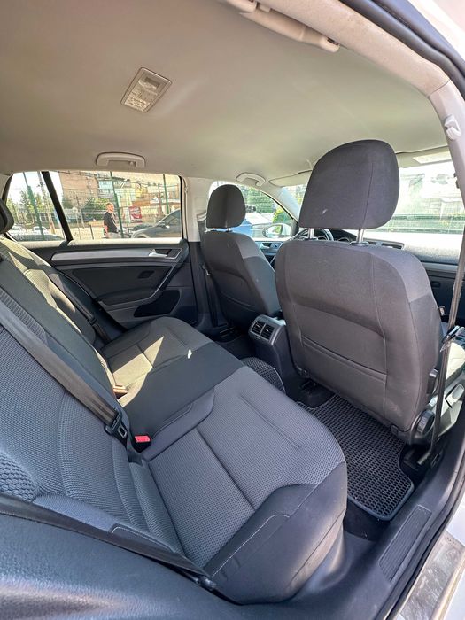 Продам Volkswagen Golf 2012 рік можлива розстрочка,кредит,обмін!