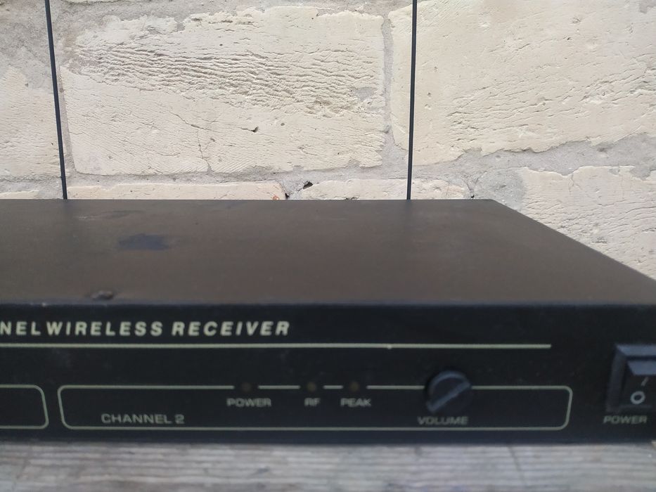 Бездротовий мікрофонний процесор. Shure LX88-II Dual channel wireless