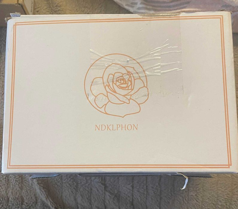 Wieczna róża w szkle Anioł