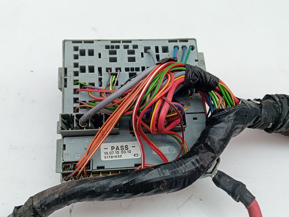 Caixa fusíveis / SAM / BSI CITROËN Nemo Combi