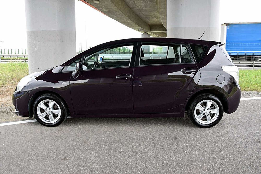 Toyota Verso, 2.0 diesel, 2009 rok, auto 7 osobowe