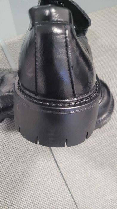 Sapatos pretos para homem