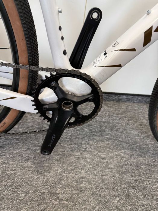 Rower gravelowy KROSS ESKER 7.0 OUTLET