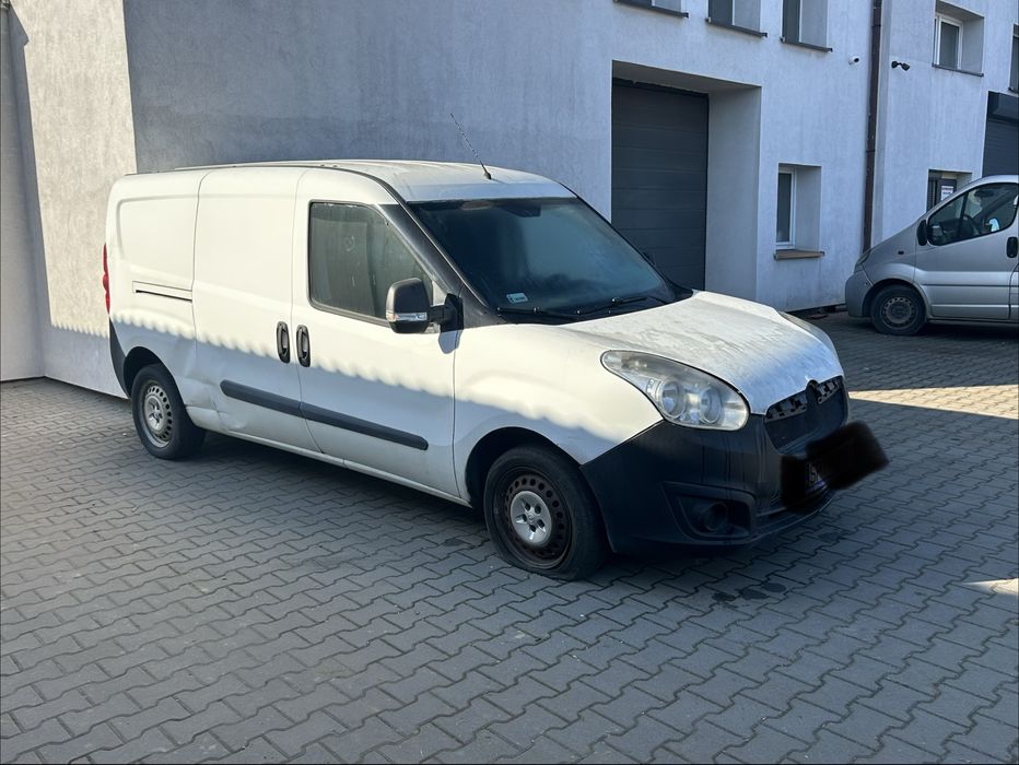 Sprzedam fiat doblo combo na czesci