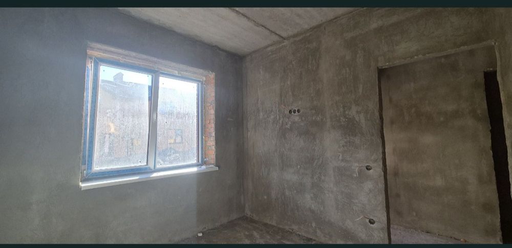 ТОПОВА Локація центральні комунікації