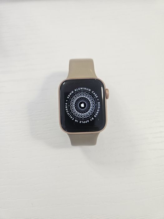 Apple Watch Series 5 40mm Pink