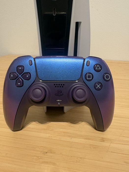 Ps5 com leitor de discos e comando