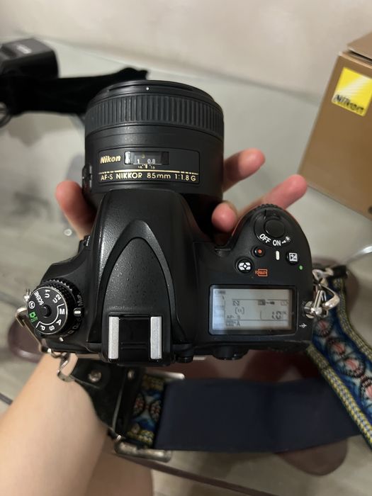 Продам Nikon D610 + Nikon AF-S NIKKOR 85mm f/1.8G