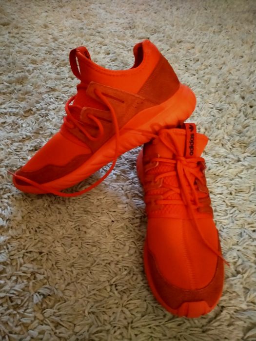 Кросівки Адідас стан нових