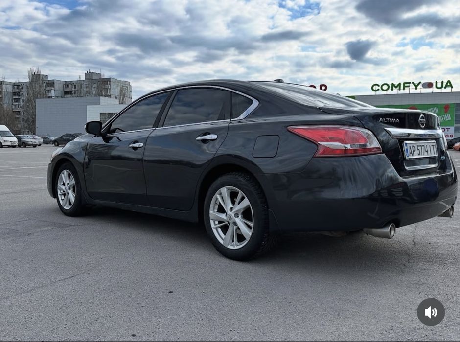 Ніссан Альтіма 2013