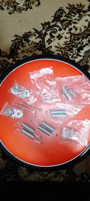 Ремкомплект колодок ручного тормоза QUICK BRAKE.