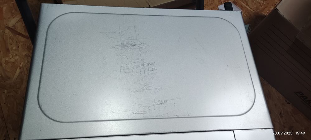 Kuchenka mikrofalowa Sharp R242INW