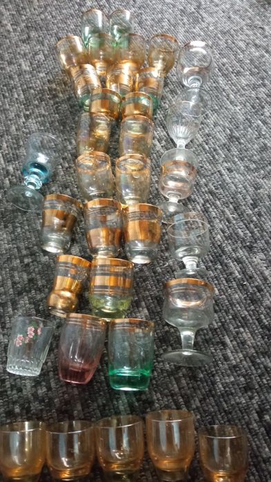 Ножі нержавійки,Графин,Креманки з кольорового скла