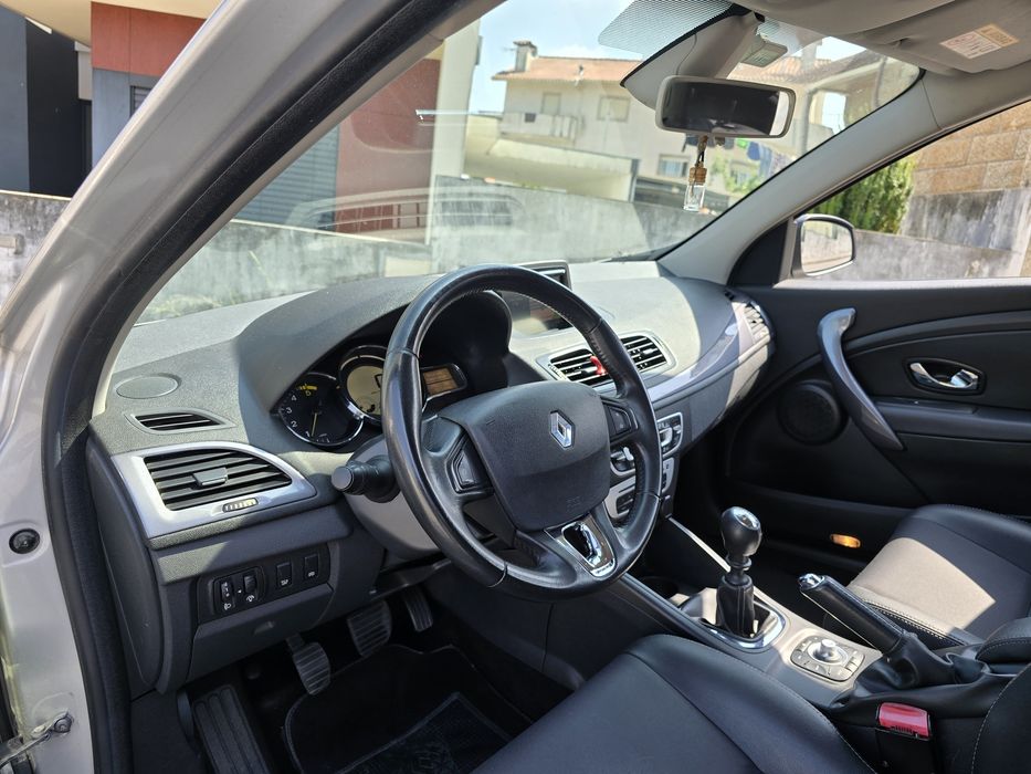 Renault megane lll 1.5 dci 110cv 12/2015