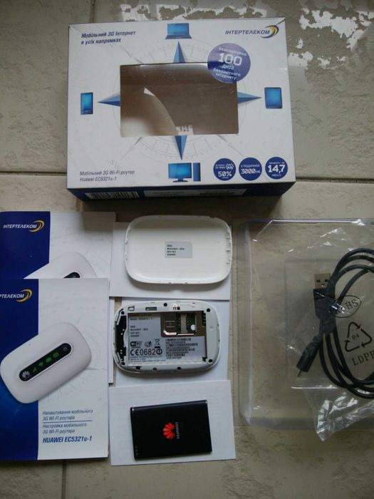 3G Wi-Fi роутер Huawei EC5321u-1  скорость 14,7 Мбит/с