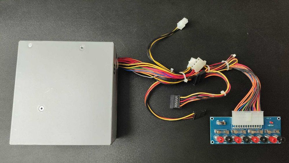 Zasilacz FSP Group FSP300-60HHN,300W (gratis listwa zasilająca ATX 24)