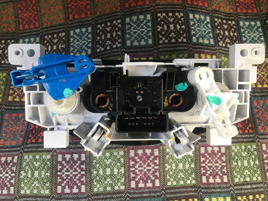 Блок управления климатом Renault Logan / Sandero