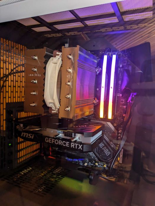 Desktop Gaming 13600K RTX 4060 64GB DDR5 novo com 26 meses garantia