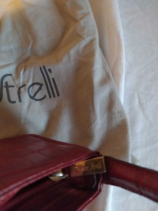 Mala de senhora nova elegante nunca usada