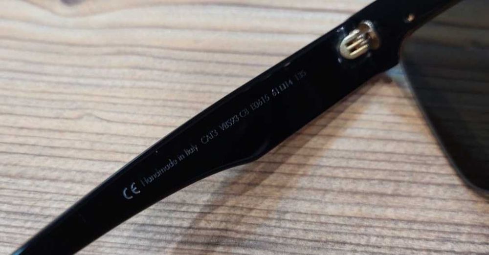 Damskie geometryczne  czarne okulary  VBS 93 C08 od Victoria Beckham!