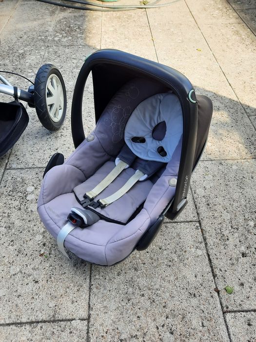 Conjunto Carrinho de Bebé, Ovo e Acessórios