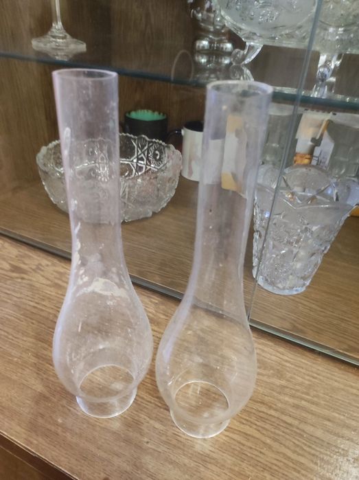 Лампа старинная с стеклянным плафоном  2 шт