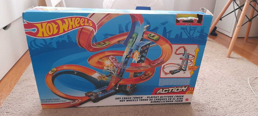 pista hotwheels action