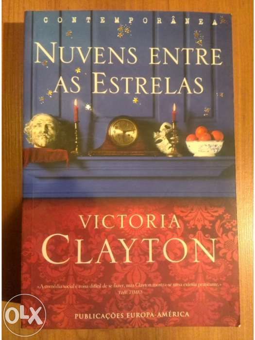Livro_Nuvens Entre as Estrelas_Victoria Clayton