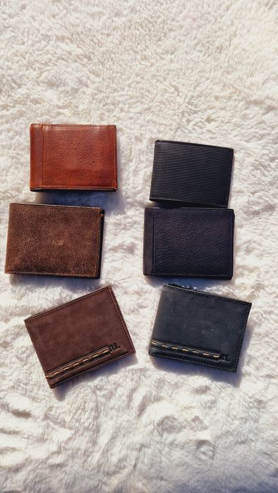 Diversas carteiras unisexo