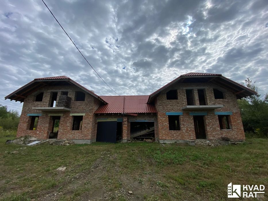 Продаж дуплекс в Богородчанах