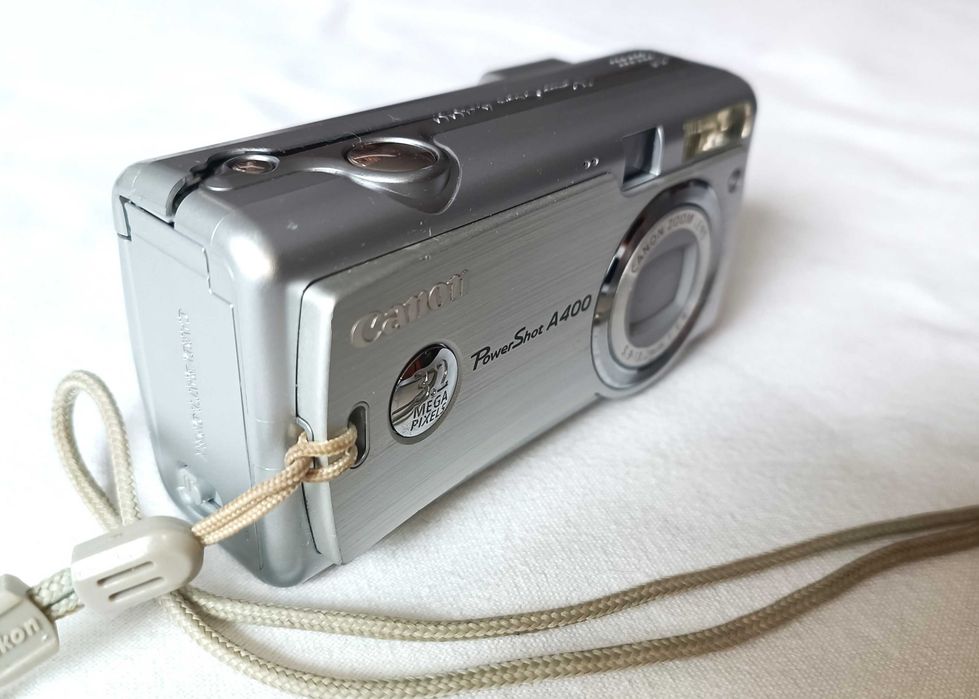 Canon PowerShot A400 máquina fotográfica digital vintage