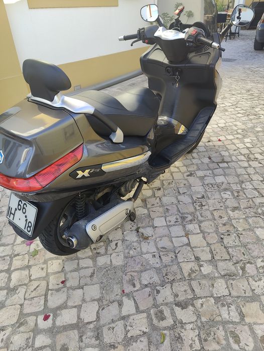 Piaggio X-Evo 250 ie