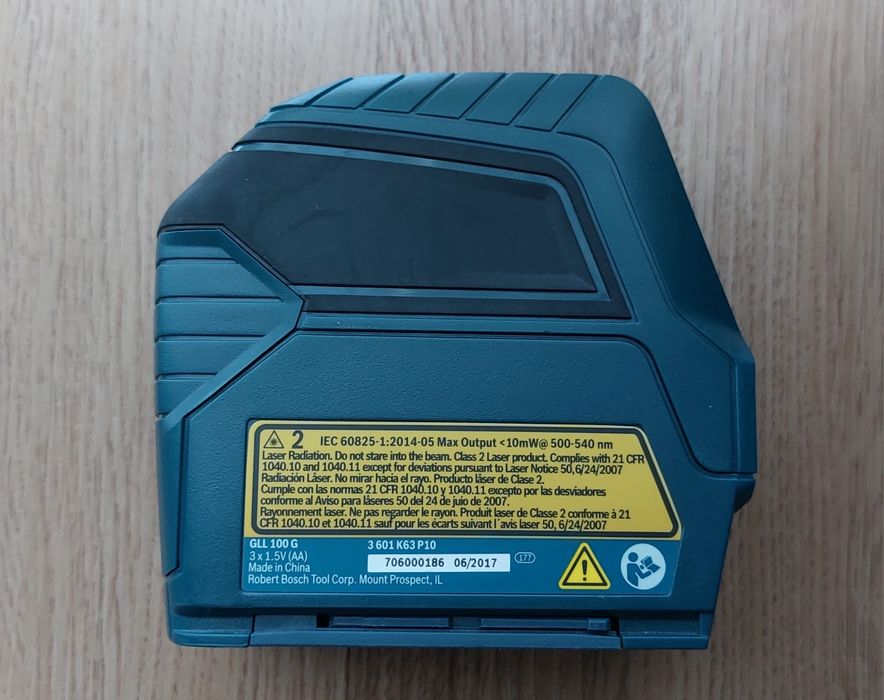 Лазерний рівень нівелір BOSCH GLL100G Professional