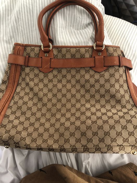 Mala bolsa Gucci original algumas vezes usada