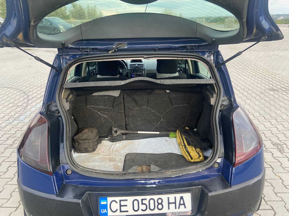 продам Renault megane 2003 р.в. 1.9 dci