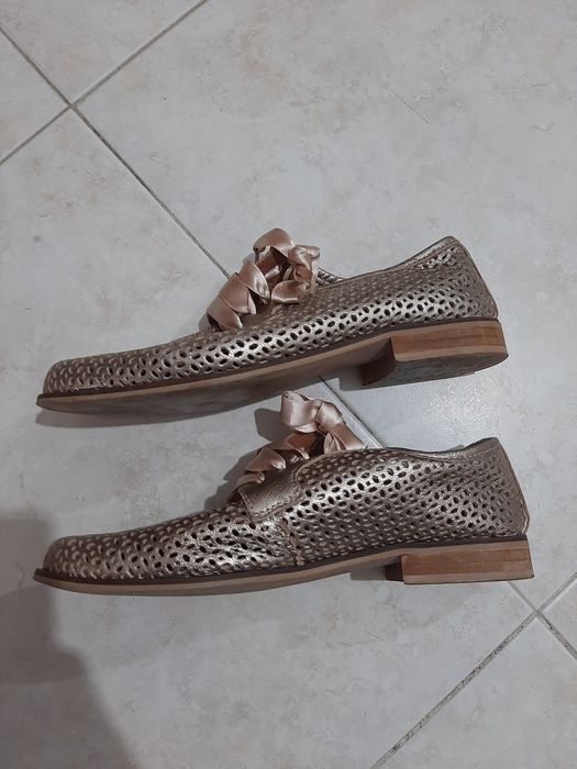 Sapatos de pele IN Shoes